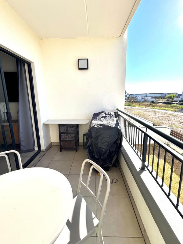 To Let 2 Bedroom Property for Rent in The Huntsman Western Cape